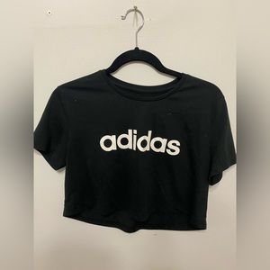 Adidas Cropped shirt